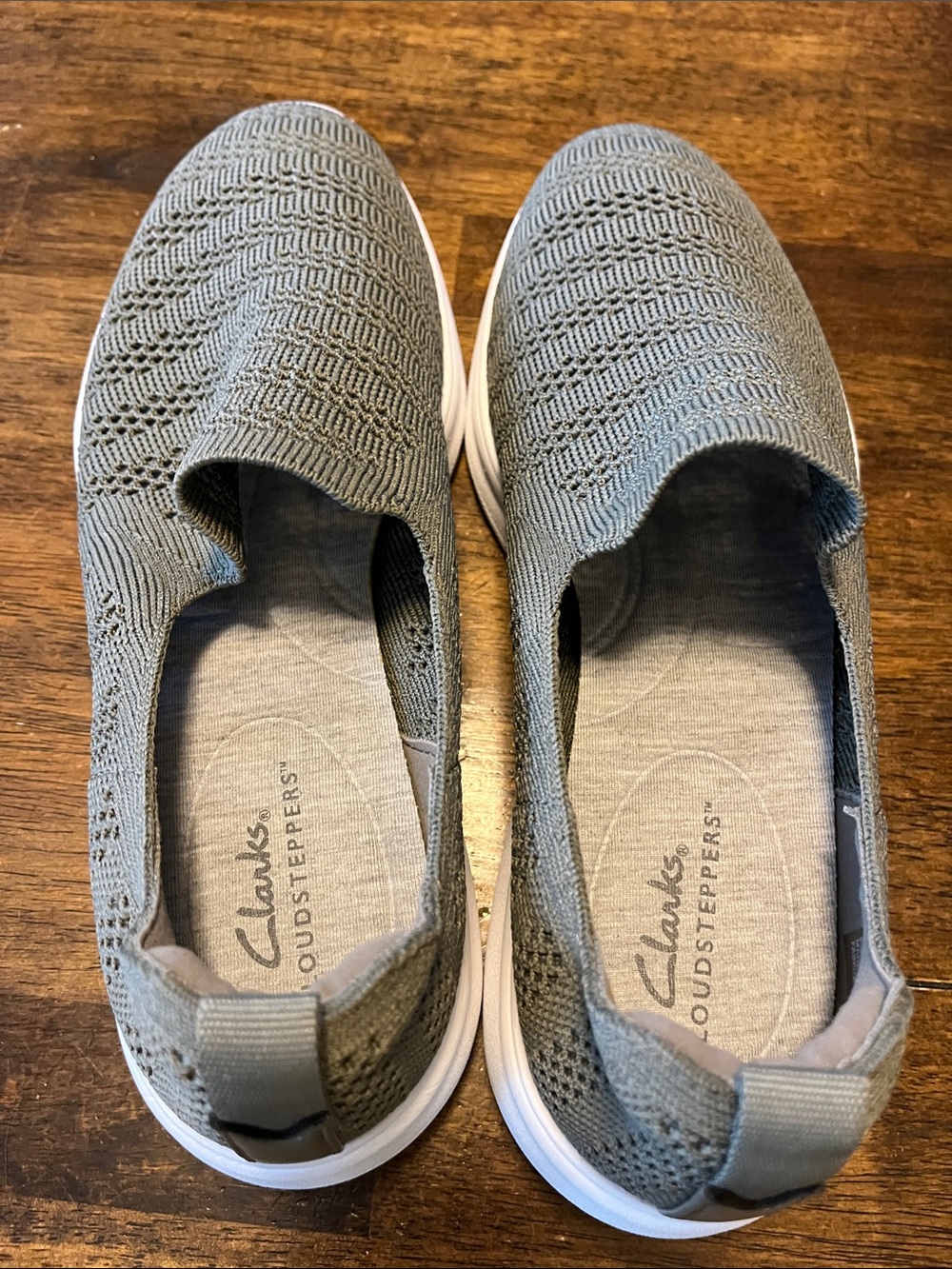 Clarks Slip-On Knit Sneakers in Olive Green with White Sole - Picture 7 of 7